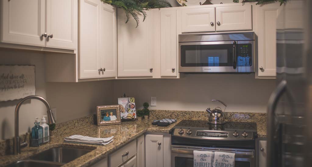 Evergreen Woods North Branford | Villa Apartment Interior Kitchen