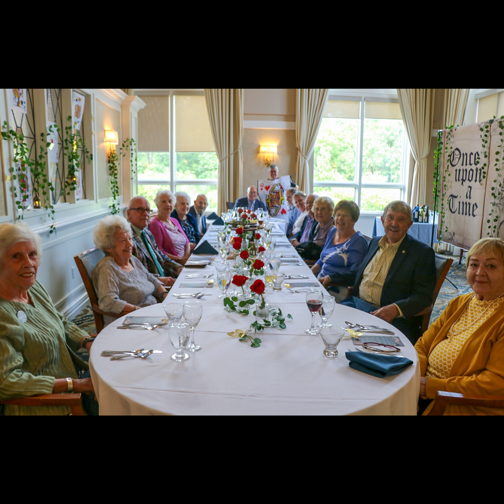 Evergreen Woods North Branford CT | Independent Living Social Events 12
