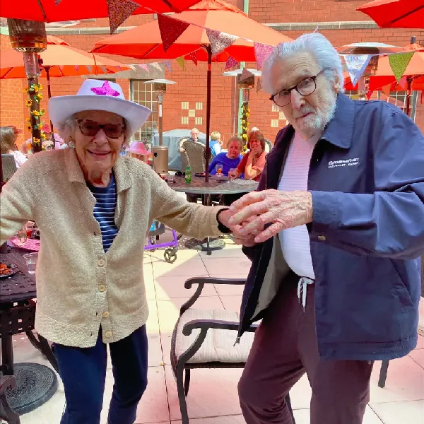 Evergreen Woods North Branford CT | Independent Living Social Events 2
