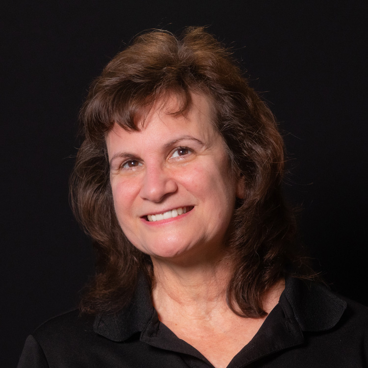 Kristin Mitchell Headshot